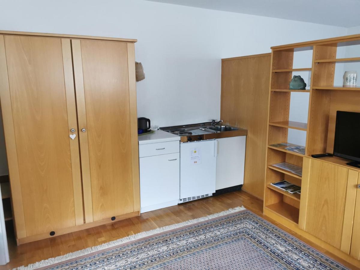 Gaestehaus Schoenwaelder Бойрон Экстерьер фото